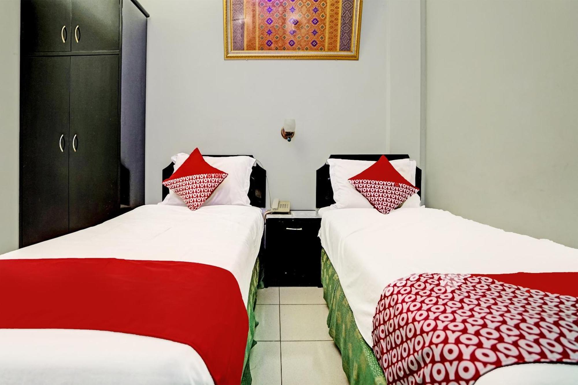 Super Oyo 91805 Hotel Wisma Bari Palembang Exterior foto